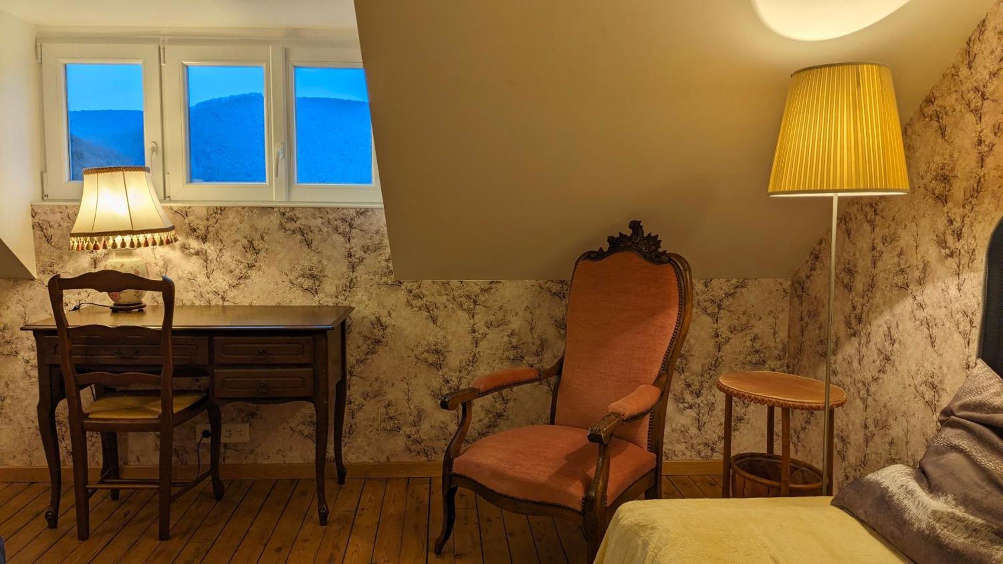 Vila Le Balcon Sur La Meuse Revin  Exteriér fotografie